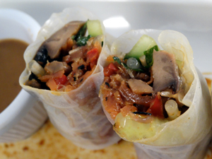 Vietnamese style rice rolls