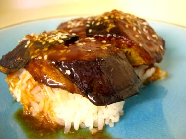 Warm bbq aubergine sushi